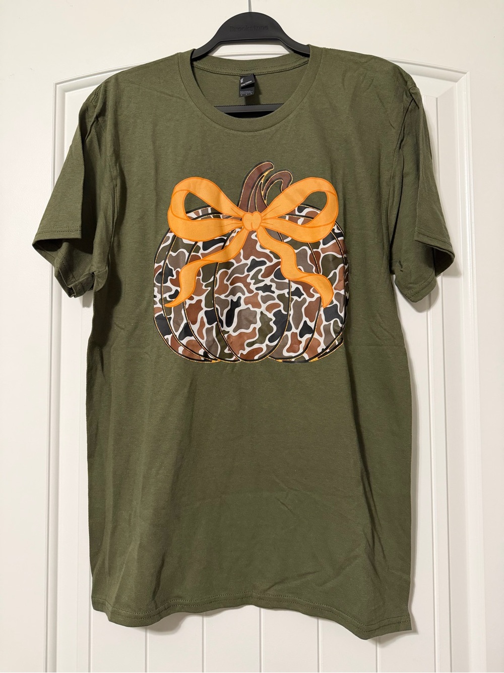 Port and Company Olive Tee with Camo Pumpkin and Orange Bow
